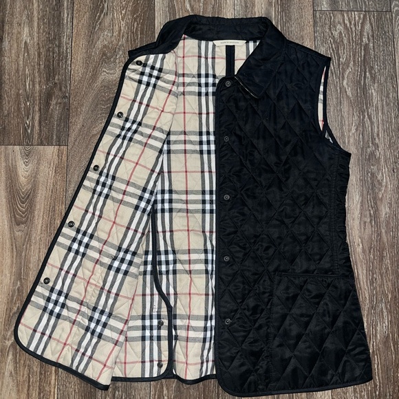 Burberry Quilted Nova Check Lined Vest - Picture 1 of 10